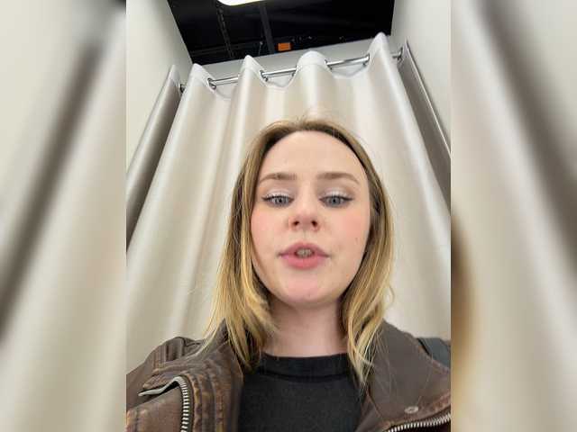 go to chat with -Angel-Ali-