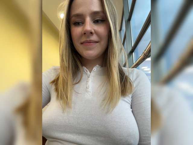 elegantbabe live cam on BongaCams