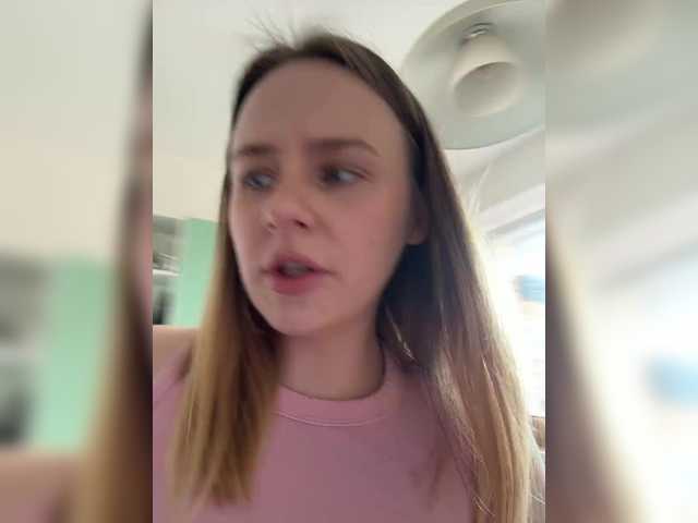 elegantbabe's BongaCams show and profile