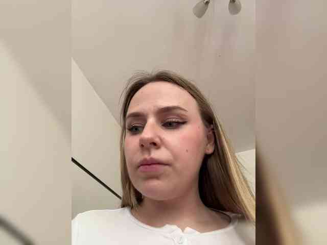 -Angel-Ali- webcam
