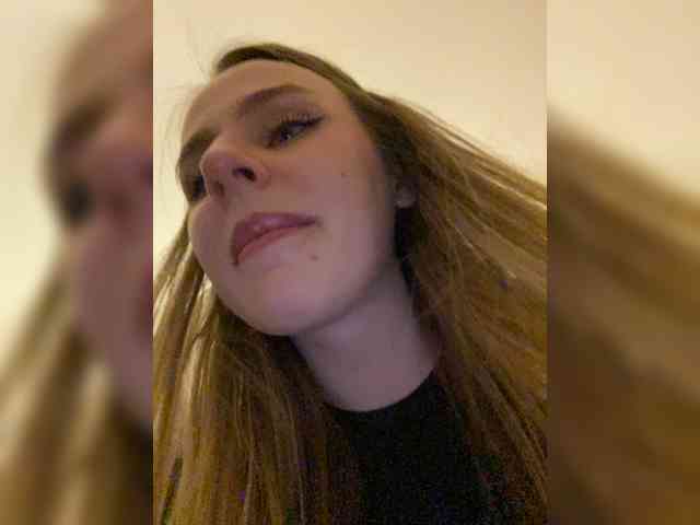 -Angel-Ali- webcam
