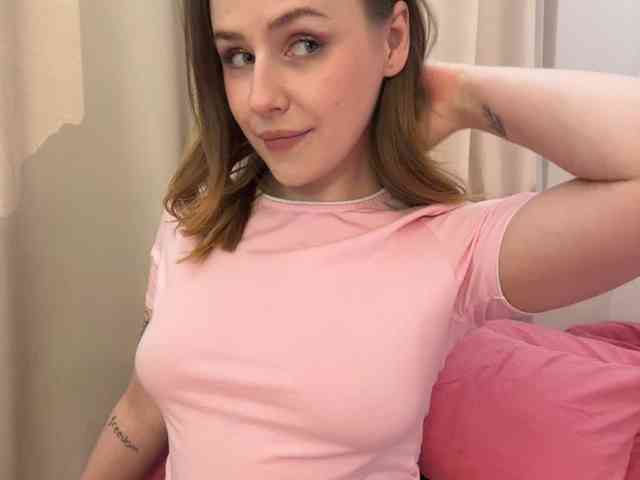 -Angel-Ali- webcam