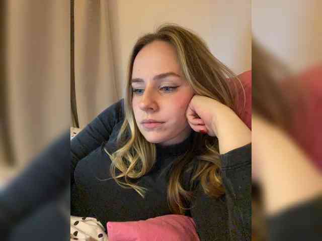 -Angel-Ali- webcam