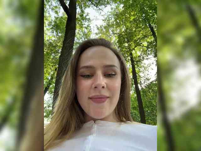 -Angel-Ali- webcam