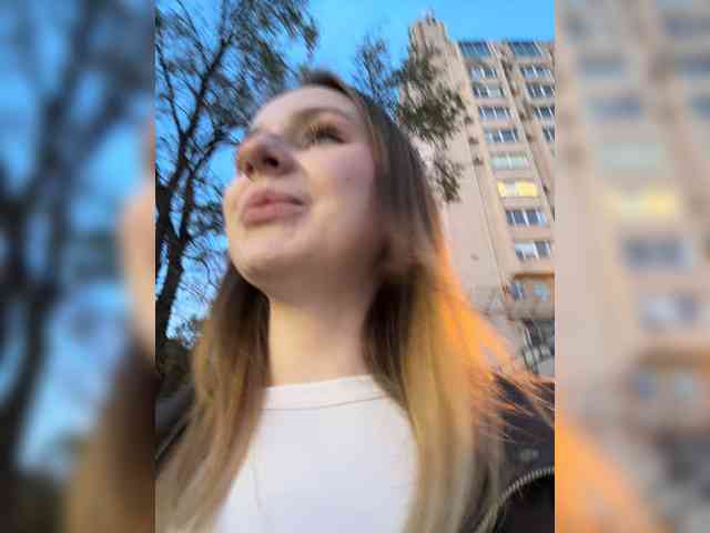 -Angel-Ali- webcam