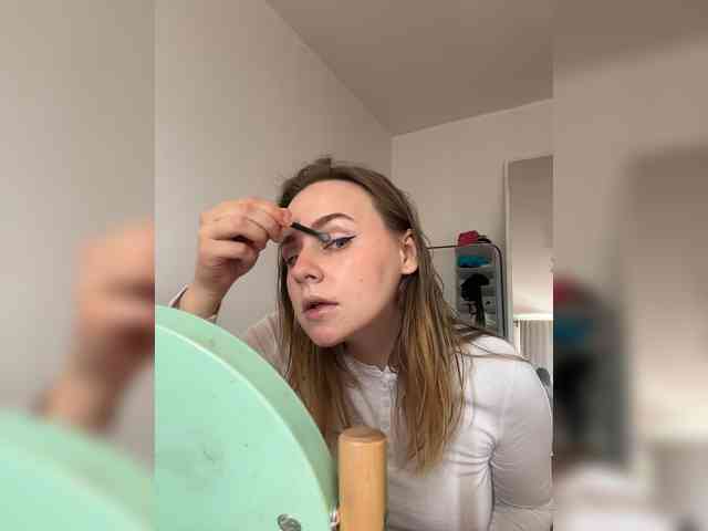 -Angel-Ali- webcam