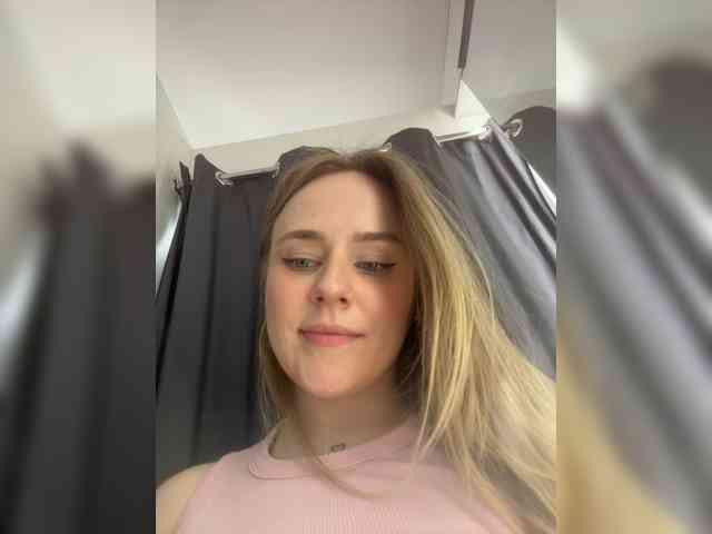 -Angel-Ali- webcam