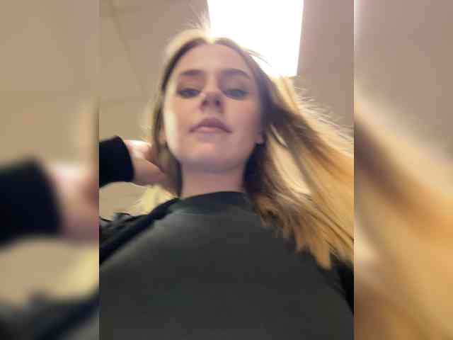 elegantbabe Sex Cam Show