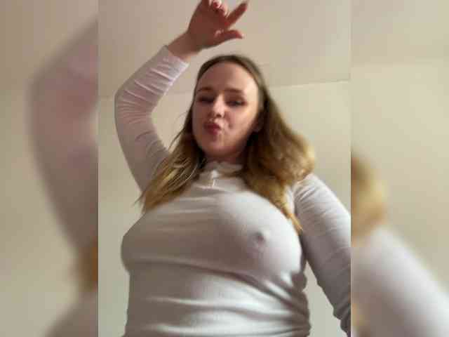 -Angel-Ali- webcam