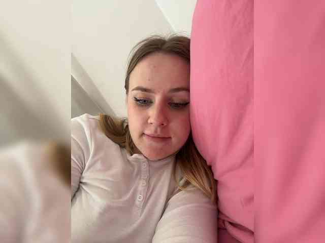 -Angel-Ali- webcam