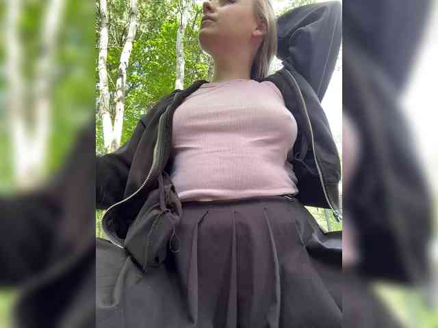-Angel-Ali- webcam