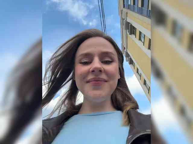 -Angel-Ali- webcam