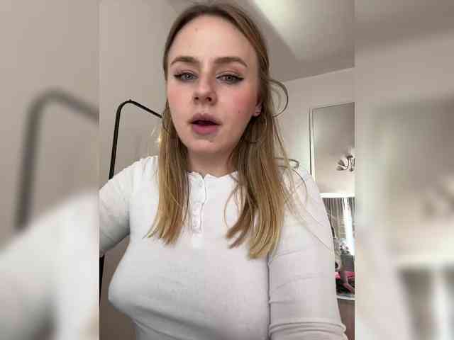 -Angel-Ali- webcam