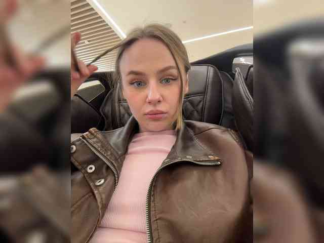 -Angel-Ali- webcam