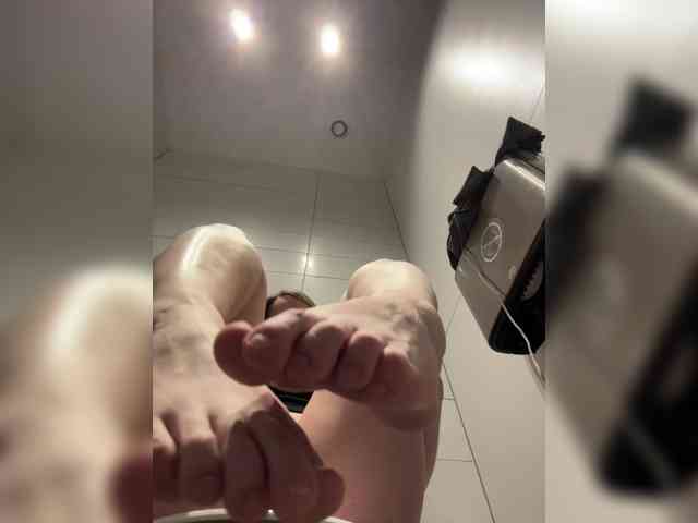 -Angel-Ali- webcam