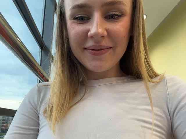 elegantbabe Live Webcam on BongaCams