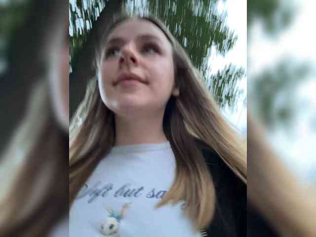 -Angel-Ali- webcam