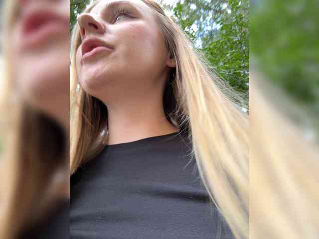 -Angel-Ali- webcam
