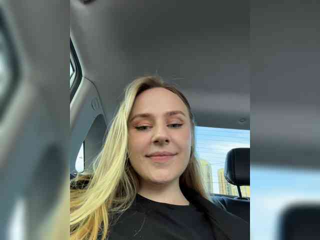 -Angel-Ali- webcam