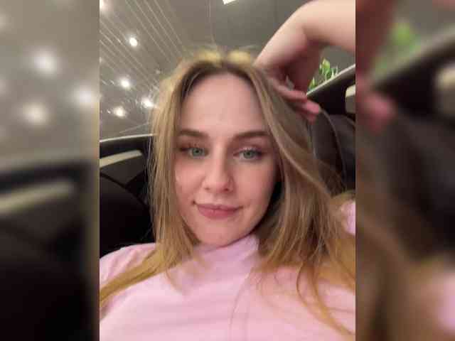 -Angel-Ali- webcam