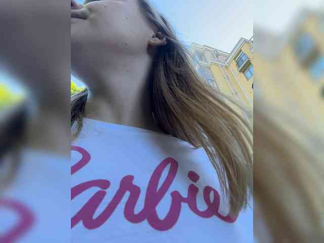 -Angel-Ali- webcam