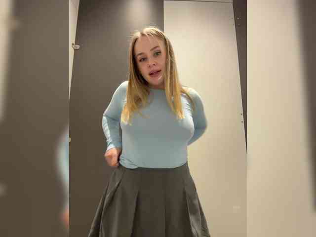elegantbabe live female cam on bongacams