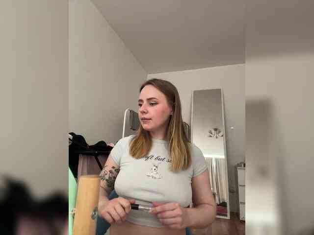 -Angel-Ali- webcam
