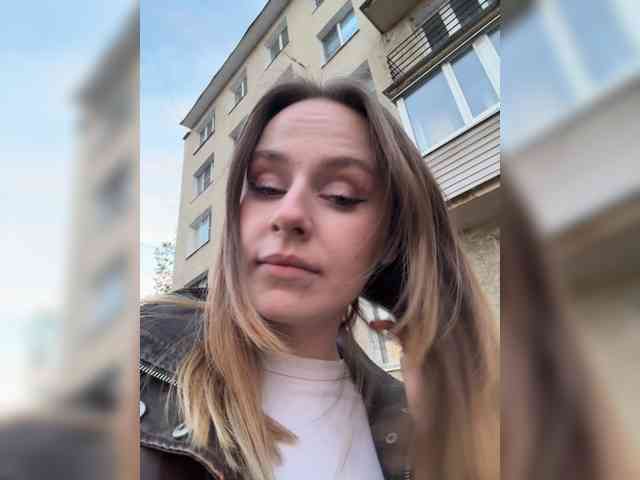-Angel-Ali- webcam