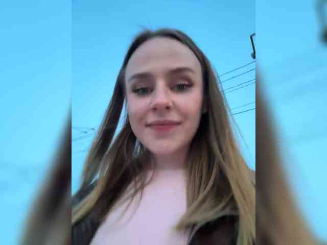 -Angel-Ali- webcam