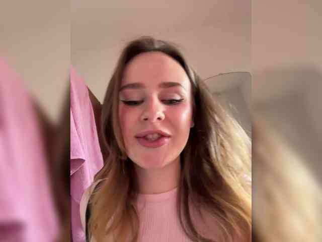 -Angel-Ali- webcam
