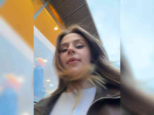 -Angel-Ali- webcam