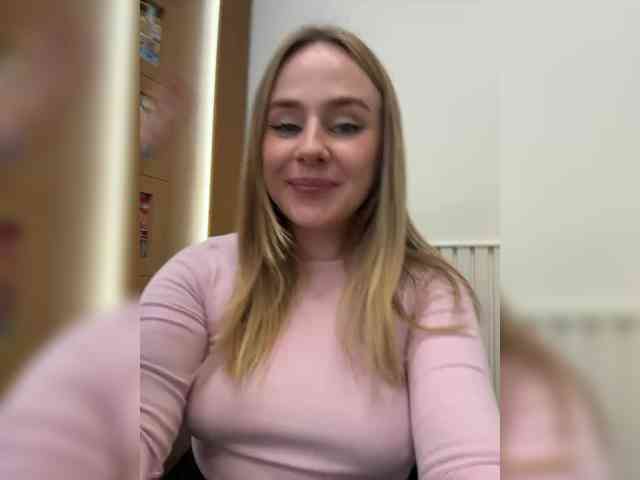 -Angel-Ali- webcam