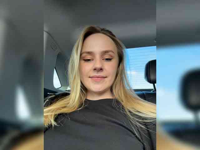 -Angel-Ali- webcam