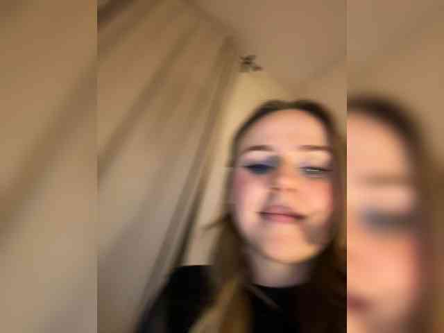 -Angel-Ali- webcam