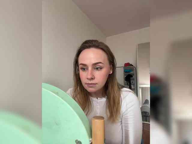 -Angel-Ali- webcam