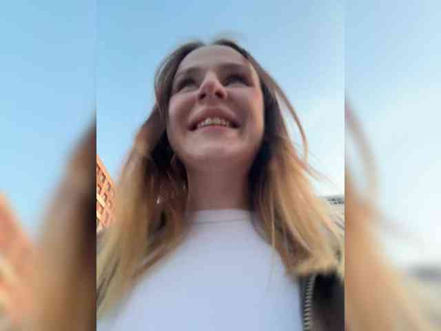 -Angel-Ali- webcam