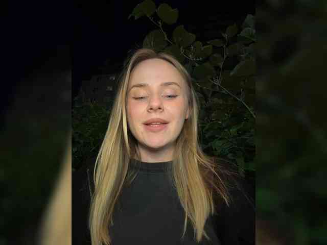 -Angel-Ali- webcam