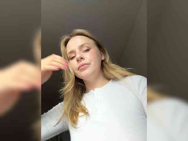 -Angel-Ali- webcam