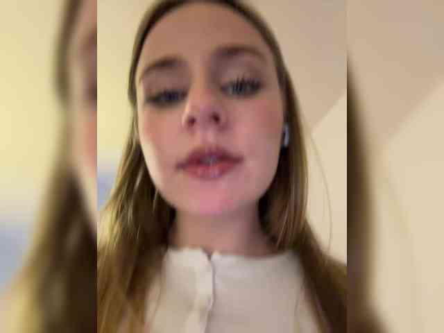 -Angel-Ali- webcam