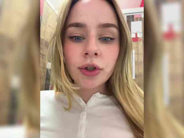 -Angel-Ali- webcam