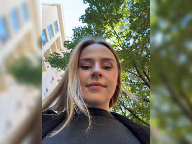 -Angel-Ali- webcam