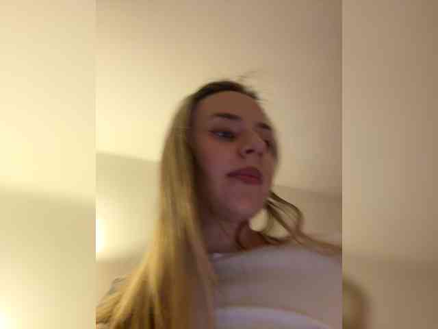 -Angel-Ali- webcam