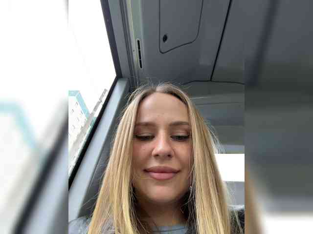 -Angel-Ali- webcam
