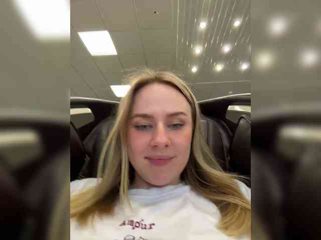 -Angel-Ali- webcam