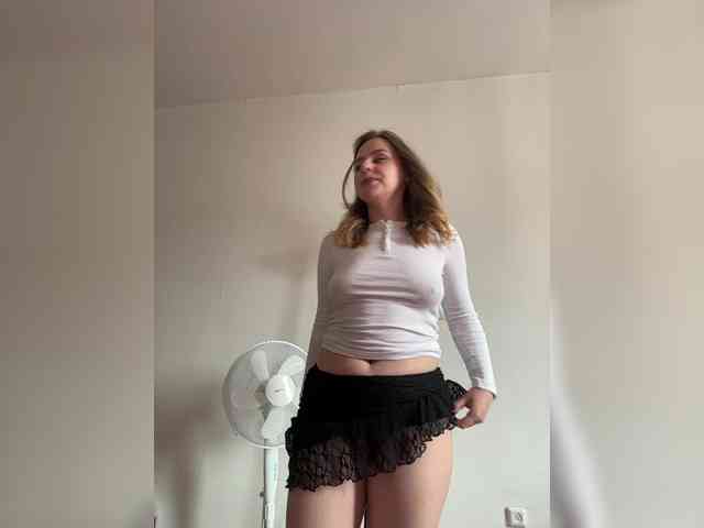 -Angel-Ali- webcam