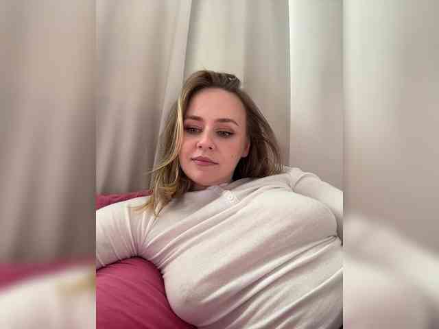 -Angel-Ali- webcam