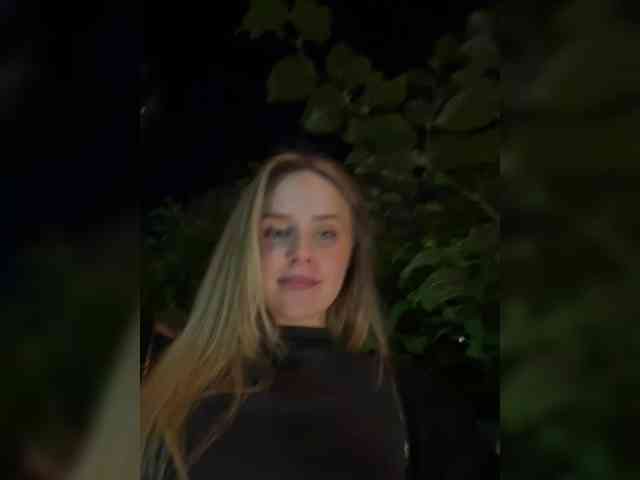 -Angel-Ali- webcam