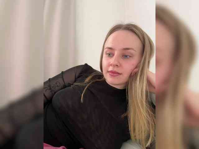 -Angel-Ali- webcam