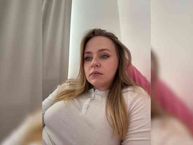 -Angel-Ali- webcam