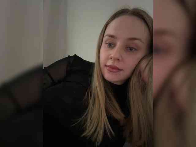 -Angel-Ali- webcam